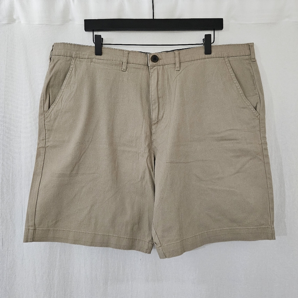 Jachs Flat Front Shorts in Tan Men's Size 40
